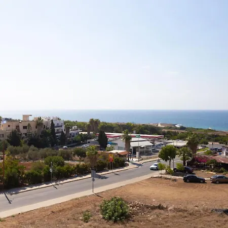 Jasmine - Peaceful 2-br Retreat In شقة بافوس