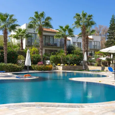 Appartement Jasmine - Peaceful 2-br Retreat In Paphos